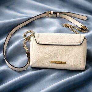 Steve Madden Ivory Crossbody Bag with Gold Chain